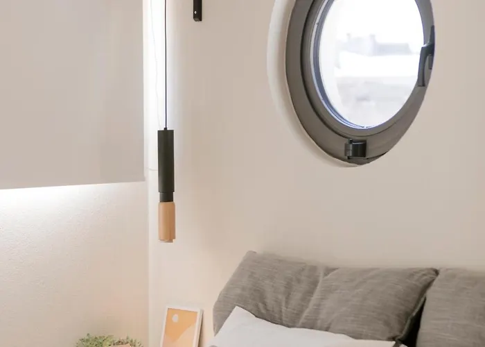 ονείρου δώμα * Larissa